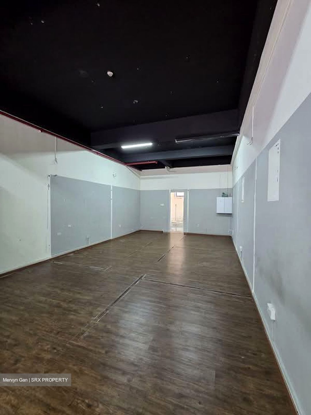Sims Avenue (D14), Shop House #586030811